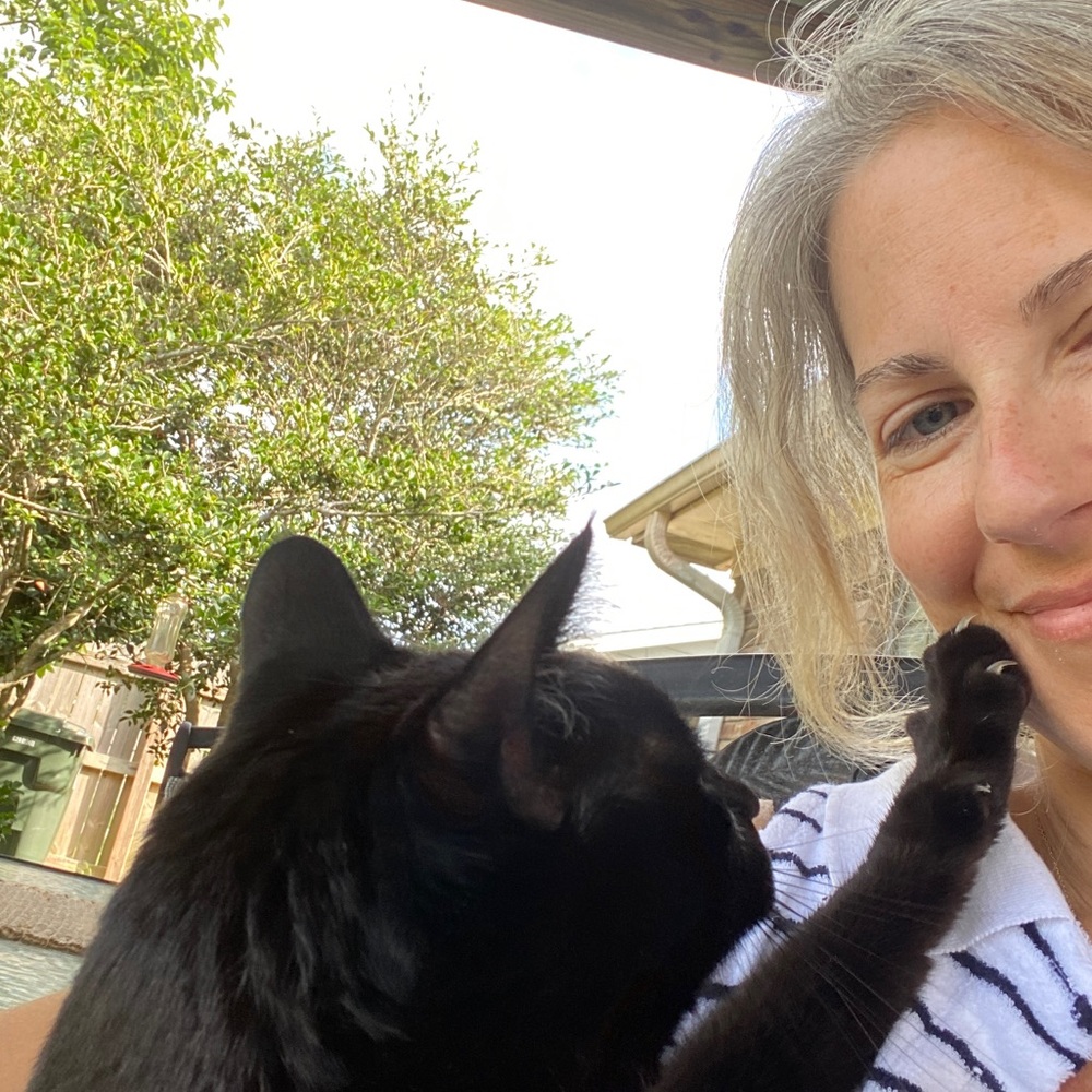 Meet your Posher, Marissa